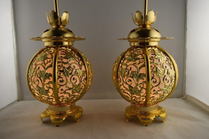 A set of Japanese hanging temple lanterns  (tsuridôro) -, Antiek en Kunst, Antiek | Overige Antiek