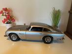 Eaglemoss 1:8 - Modelauto - Aston Martin DB 5 James Bond 007, Hobby en Vrije tijd, Modelauto's | 1:5 tot 1:12, Nieuw