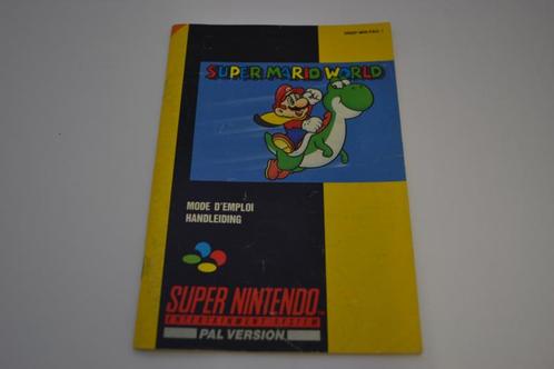 Super Mario World (SNES FAH-1 MANUAL), Spelcomputers en Games, Spelcomputers | Nintendo Consoles | Accessoires, Zo goed als nieuw