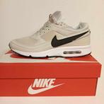 Nike Air Max Classic Maat 41 AANBIEDING ALLEEN VIA DE, Kleding | Heren, Schoenen, Verzenden, Nieuw