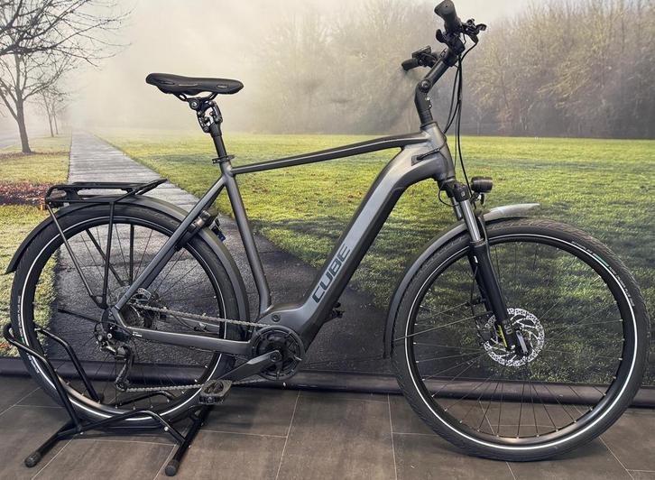 Electrische fiets Cube Nuride Hybrid Performance 625 XL, Fietsen en Brommers, Elektrische fietsen, 50 km per accu of meer, Zo goed als nieuw