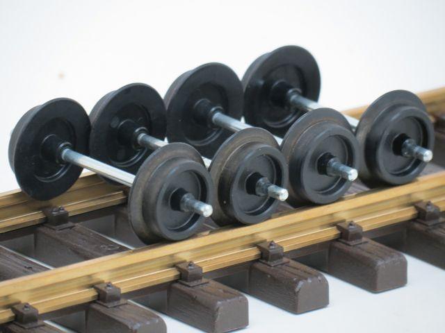 LGB Kunstst.-Scheibenradsatz Klein 4 St. Gebruikt, Hobby en Vrije tijd, Modeltreinen | Overige schalen, Overige typen, Zo goed als nieuw