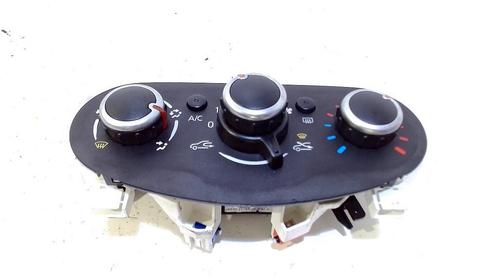 Bedieningspaneel kachel Renault Twingo III 0.9 TCe 90 89FEU1, Auto-onderdelen, Elektronica en Kabels, ARN erkend, Stiba lid, Erkend duurzaam