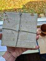 Tegel - Herdenkingstegel WO II - Mosa Sphinx - 1940-1950 -, Antiek en Kunst