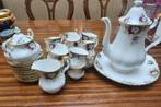 Royal Albert - Koffieservies voor 12 (16) - Celebration -, Antiek en Kunst