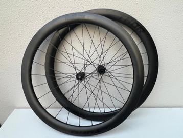 999 euro: THOR Race Wielset-50mm, Sapim CXRay, DTSwiss 240 beschikbaar voor biedingen