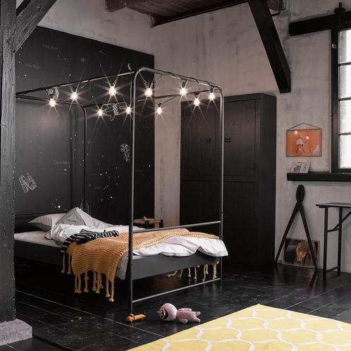 *WOONWINKEL* Vtwonen Bunk Hemelbed Van Zwart Metaal 120 Cm, Huis en Inrichting, Slaapkamer | Bedden, Zwart, Nieuw, Verzenden