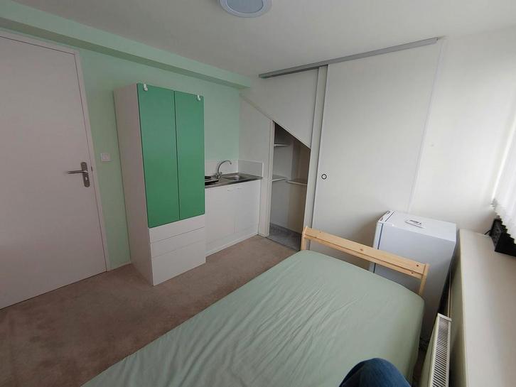 Eigen Kamer aan Buntgras, Rotterdam, Huizen en Kamers, Kamers te huur, 50 m² of meer, Rotterdam