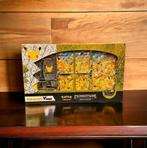 Pokémon Celebrations Pikachu V Union Special Collection Box, Hobby en Vrije tijd, Verzamelkaartspellen | Pokémon, Zo goed als nieuw