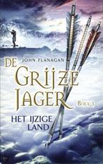 Boek: De Grijze Jager - Het ijzige land deel 3 - (als nieuw), Boeken, Verzenden, Zo goed als nieuw