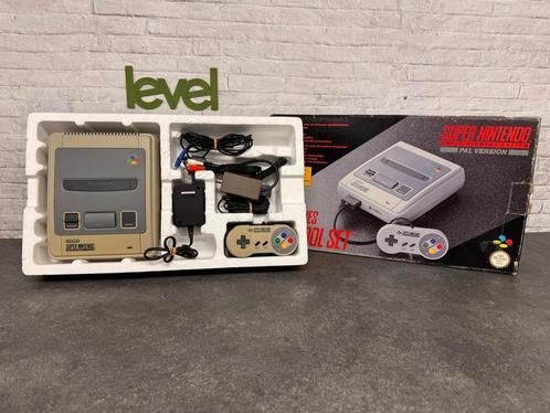 Super Nintendo SNES Console [Complete], Spelcomputers en Games, Spelcomputers | Nintendo Super NES, Zo goed als nieuw, Ophalen of Verzenden
