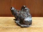 Water Dropper Boy On a Buffalo - Brons - China - Late 19th