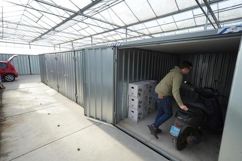 In de buurt garagebox te huur dichtbij Delft! Laatste boxen, Zakelijke goederen, Bedrijfs Onroerend goed