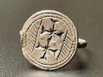 Middeleeuwen, kruisvaardersperiode Zilver Zeer zeldzame ring, Antiek en Kunst