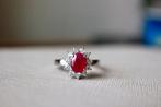 Ring - 18 karaat Witgoud - 1.45ct. tw. Robijn - Diamant -, Nieuw