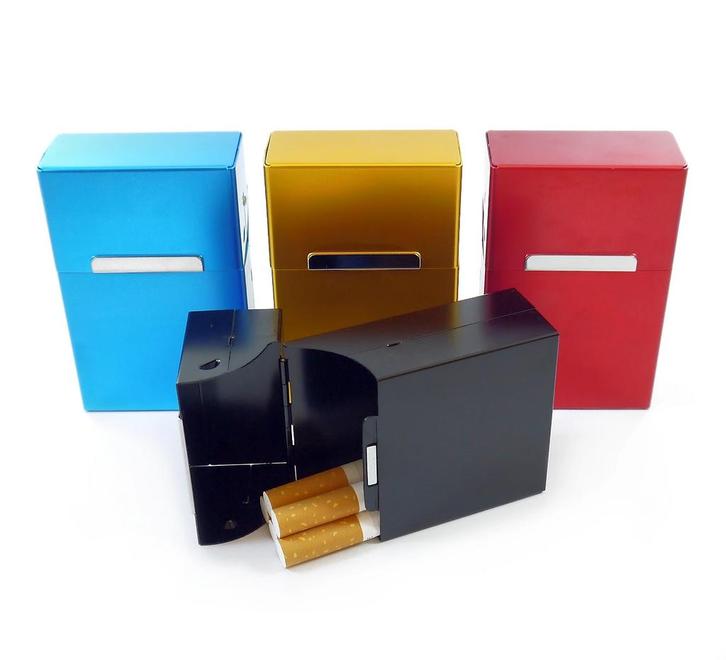Aluminium sigarettendoosje, Verzamelen, Rookartikelen, Aanstekers en Luciferdoosjes, Tabaksdoos of Verpakking, Verzenden