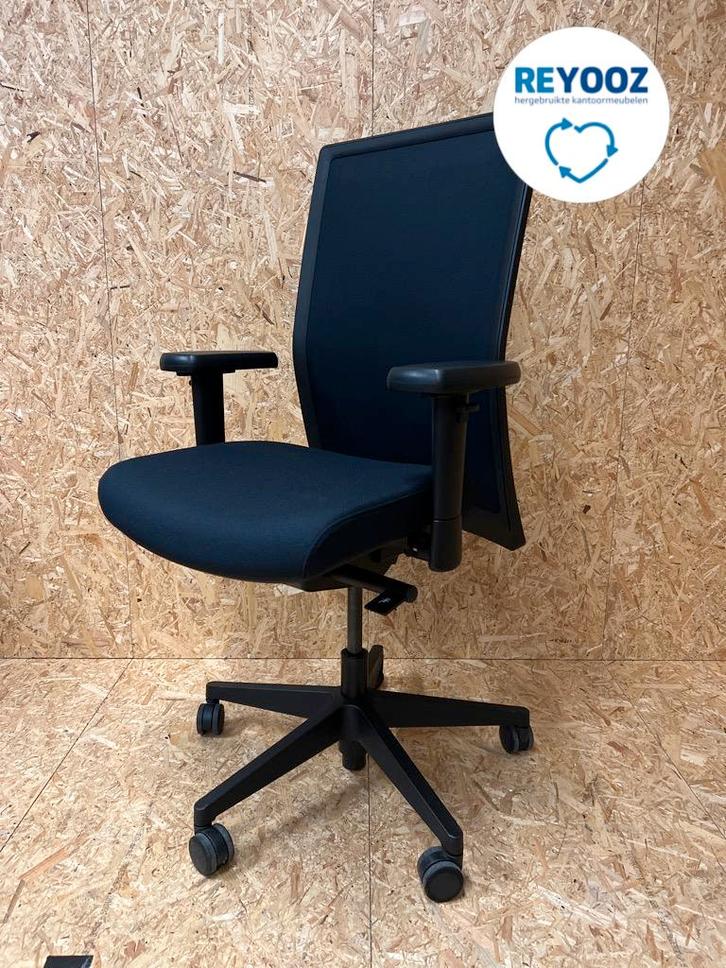 Bureaustoel Gispen Omnis - zwarte stoffering - circulair, Zakelijke goederen, Kantoor en Winkelinrichting | Kantoormeubilair en Inrichting