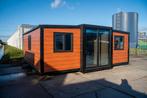 Compacte Woonoplossing met Twee Slaapkamers en Keuken