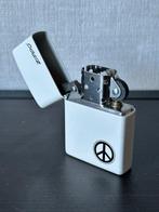 Zippo - C17 - Peace - Zonder Minimumprijs - Aansteker -, Nieuw