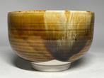 Kutani-yaki Ame-glazed Yohen Chawan by Legend Kutani Tsh –, Antiek en Kunst