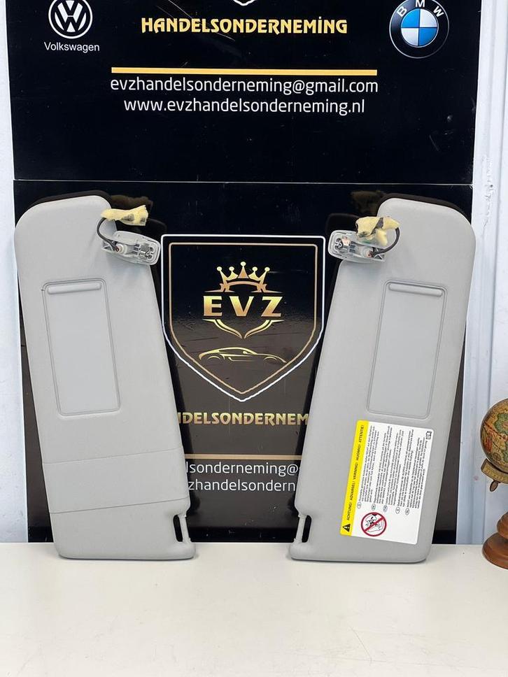 VW Jetta 1.2 zonneklep set rechts en links bj.2011, Auto-onderdelen, Interieur en Bekleding, Gebruikt, Volkswagen