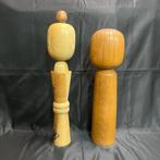 Set van 2 grote vintage Japanse Sosaku Kokeshi-poppen – met, Antiek en Kunst