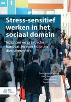Stress sensitief werken in het sociaal domein 9789036824323, Boeken, Zo goed als nieuw, Verzenden