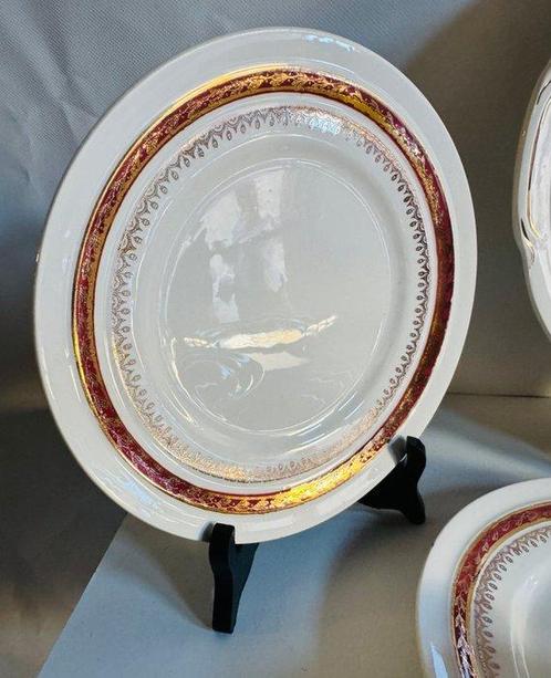 Ceranord, Saint AMAND - Dessertservies (8) - SAINT AMAND - “, Antiek en Kunst, Antiek | Meubels | Tafels