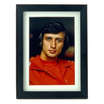 Gesigneerde foto van Rob Rensenbrink - Nederlands elftal beschikbaar voor biedingen