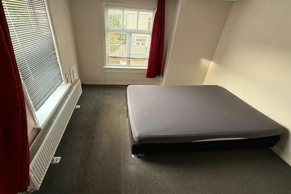 Kamer Jozef Israëlsstraat in Groningen, Huizen en Kamers, Kamers te huur, 20 tot 35 m², Groningen