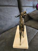 sculptuur, Cerf sur marbre - 2 kg - 22 cm - Brons, Marmer,, Antiek en Kunst