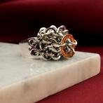 Artistieke zilveren ring met 18 Krt. Gouden cirkel | Pian..., Sieraden, Tassen en Uiterlijk, Gebruikt, Overige kleuren, Ophalen of Verzenden