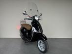 Vespa Primavera Brom 45 KM, BWJ 03-2023, Glans Zwart, Maximaal 45 km/u, Ophalen of Verzenden, Zo goed als nieuw, Benzine