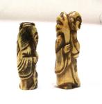 2 hertenhoornnetsuke Hotei / Kluizenaar Meiji - Late Edo, Antiek en Kunst