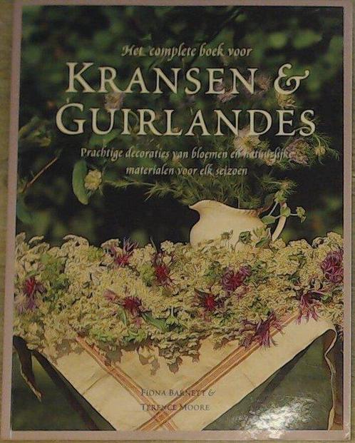 Kransen & Guirlandes 9789059209916 Fiona Barnett, Boeken, Overige Boeken, Gelezen, Verzenden