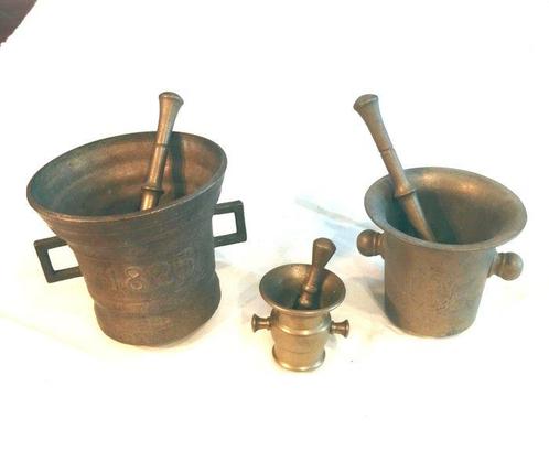 Vijzel en stamper (3) - Brons - Bronzen vijzel en stamper, Antiek en Kunst, Antiek | Keukenbenodigdheden