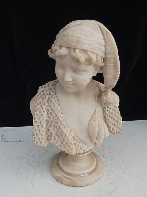 sculptuur, busto di giovane pescatore felice dal viso, Antiek en Kunst, Antiek | Keramiek en Aardewerk