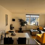 Appartement met balkon, gestoffeerd en inloopdouche, Huizen en Kamers, Direct bij eigenaar, Noord-Holland, Appartement, Bussum