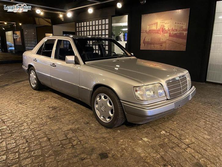 MERCEDES-BENZ E420 W124 - Marge, Auto's, Oldtimers, Ophalen of Verzenden