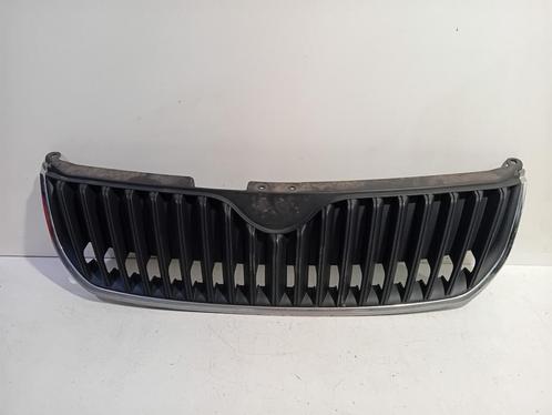 Grille Skoda Superb II 1.4 TSI 3t0853668a, Auto-onderdelen, Carrosserie en Plaatwerk, ARN erkend, Stiba lid, Erkend duurzaam, Gebruikt