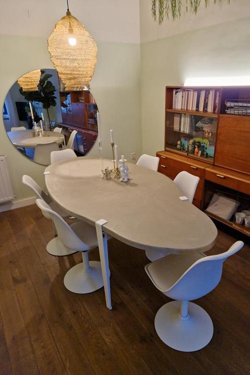 * Eettafel beton | Uniek | Industrieel design | Betonlook *, Huis en Inrichting, Tafels | Eettafels, Nieuw, Overige materialen