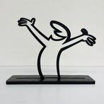 Sinao - Wood Sculpture - La linea happy, Antiek en Kunst