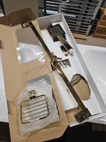 Glijstang set Douche Mila Goud met 3-standen handdouche beschikbaar voor biedingen