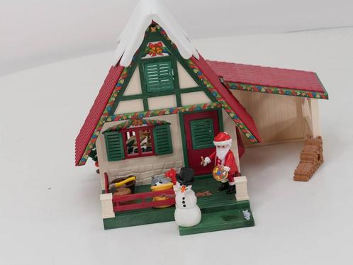 Playmobil 5976 Gezellig besneeuwd huis met terras en besc..., Verzamelen, Overige Verzamelen, Gebruikt, Ophalen of Verzenden
