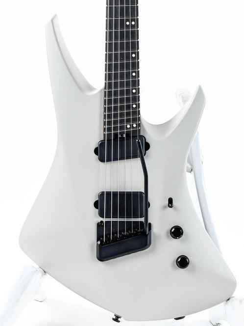 Music Man Kaizen 6 Chalk White (Elektrische Gitaren), Muziek en Instrumenten, Snaarinstrumenten | Gitaren | Elektrisch, Nieuw