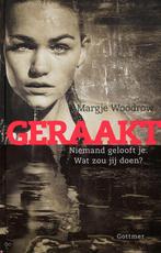 Boek: Geraakt - (als nieuw), Boeken, Verzenden, Zo goed als nieuw