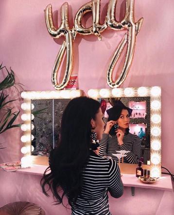 Hollywood spiegel met dimbare ledverlichting! beschikbaar voor biedingen