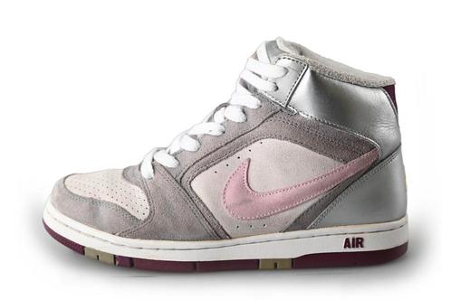 Nike Hoge Sneakers in maat 37,5 Grijs | 10% extra korting, Kleding | Dames, Schoenen, Grijs, Zo goed als nieuw, Sneakers of Gympen