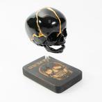 Foetenkopje “Memento mori” Schedel op een standaard - Homo, Antiek en Kunst