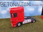 Betonmodellen van trucks, schaal 1:10